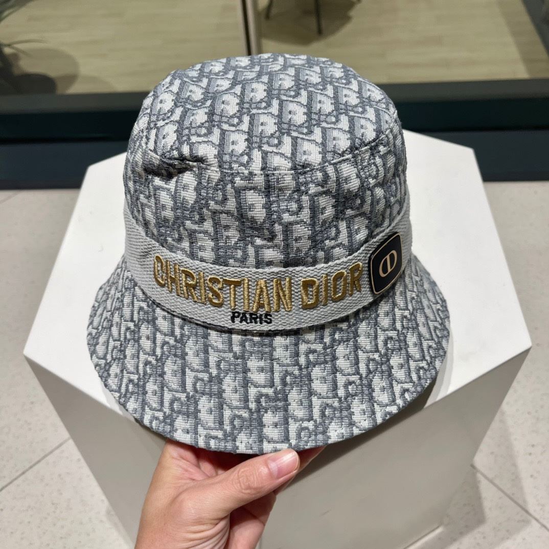 Christian Dior Caps